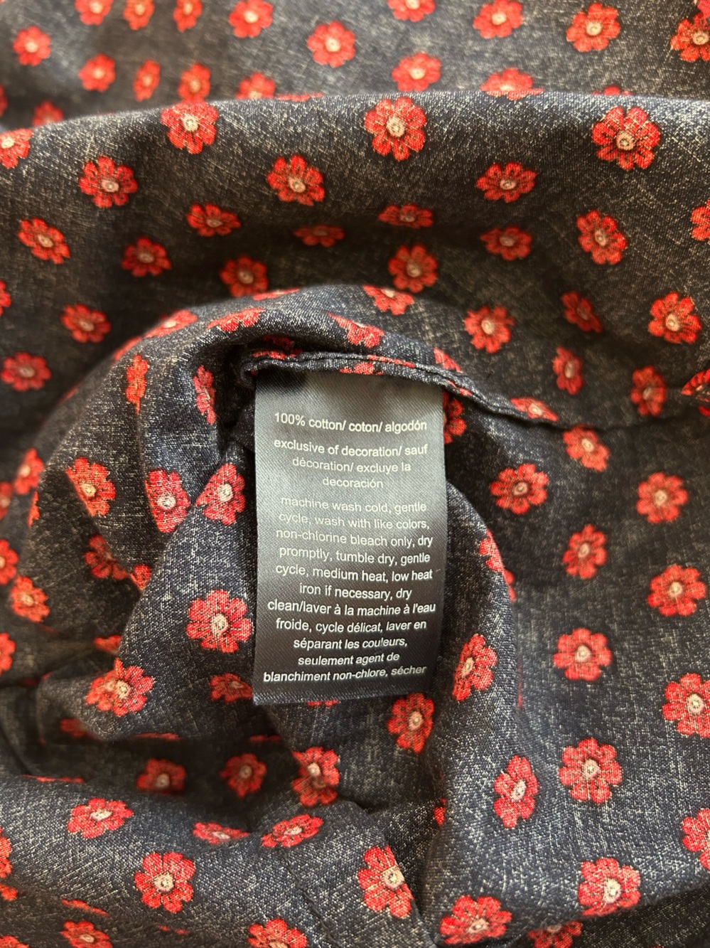 Tommy Hilfiger button down - Picture 12 of 12